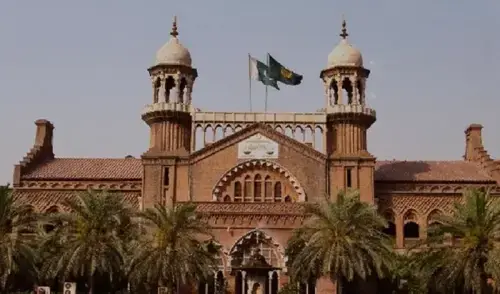 Families move LHC to meet Imran’s detained sisters Families move LHC to meet Imran’s detained sisters