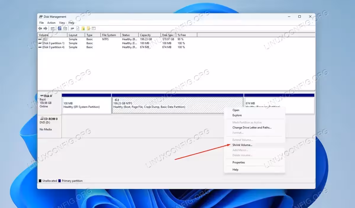 Choosing to shrink the volume of the biggest partition of our hard drive