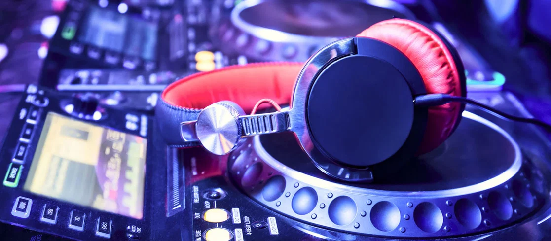 Djbrothamax