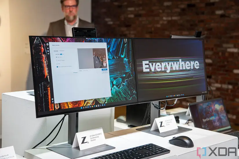 Dual monitors with webcam