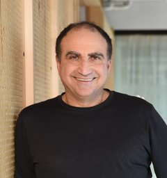 Headshot of Yossi Matias