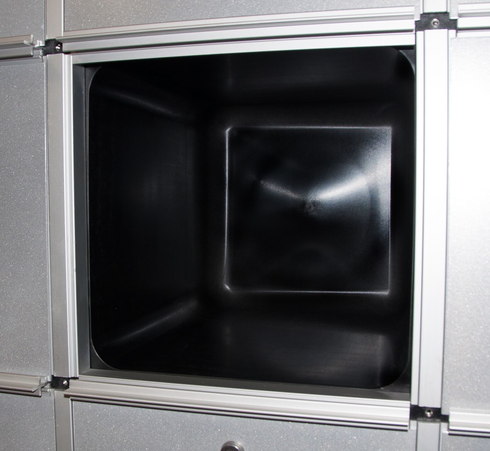 NyleneNiche Nylene Niche