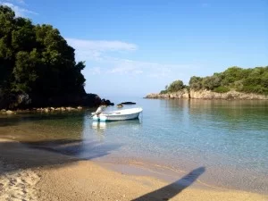 lake-camera-photo