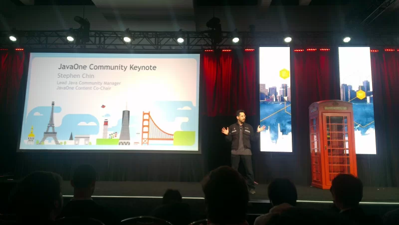 J1-011-ComKeynote