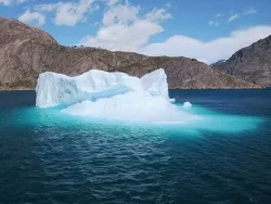 iceberg 250